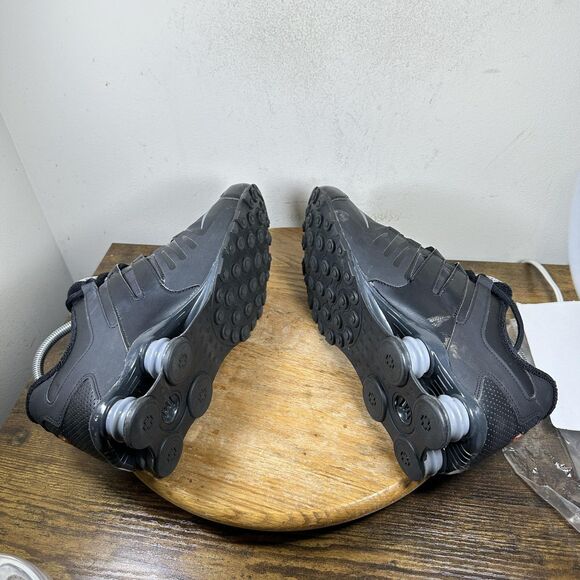 Nike Shox NZ Shoes Mens Size 11 Running Athletic Sneakers 633631-026 main image 8